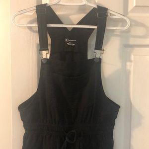 Ladies Black Linen(ish) Overalls. Size medium/7-9. No Boundaries
